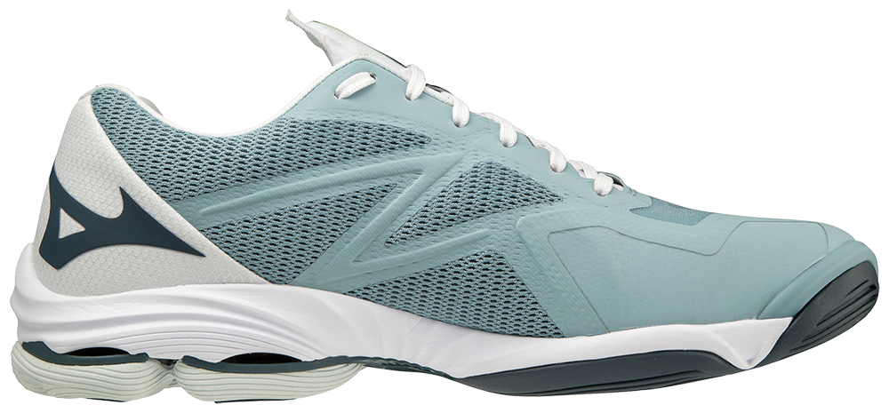 Mizuno wave Lightning z7