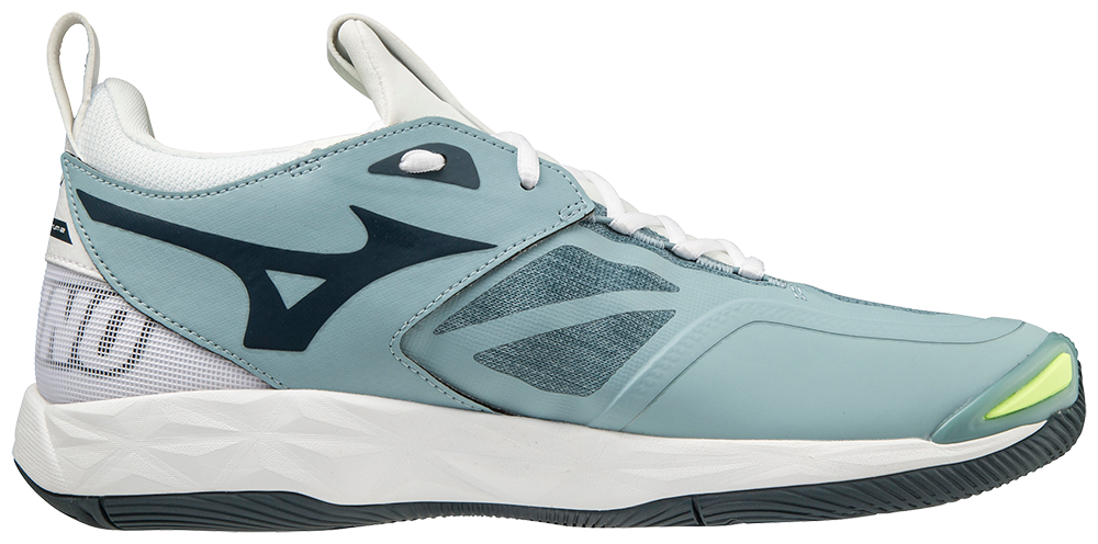 Mizuno wave Momentum 2