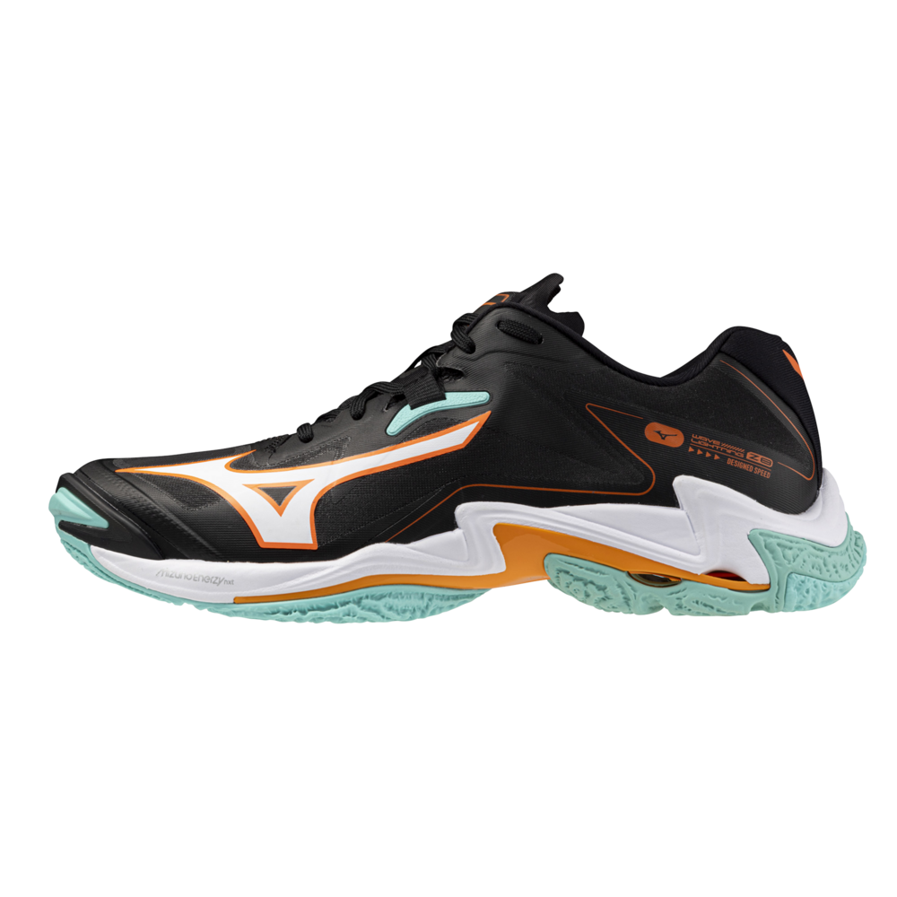 Mizuno wave Lightning z8 