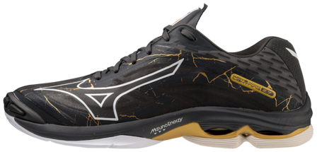 Mizuno wave Lightning z7