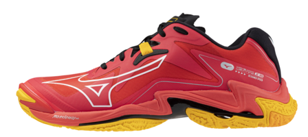 Mizuno wave Lightning z8