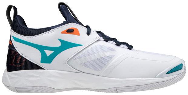 Mizuno wave Momentum 2